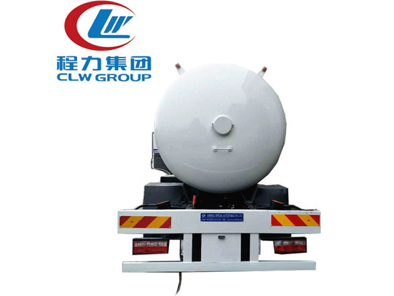 4X2 Dongfeng 3m3 Oil Tanker Trucks